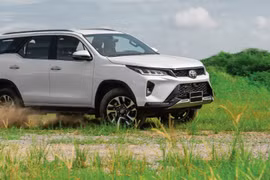 GAC GS8 - SUV Trung Quốc có gì "đấu" Ford Everest, Toyota Fortuner? 