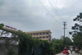 Tiềm ẩn TNGT vì xe máy kéo thùng hàng tự chế