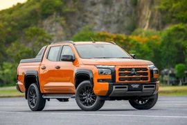 Mitsubishi Triton Athlete 2024 có gì “đấu” Ford Ranger Wildtrak, Toyota Hilux Adventure?