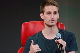 Tiết lộ bất ngờ về CEO 9X của Snapchat