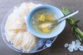 Chuyên gia chỉ cách phân biệt yến thật và yến kém chất lượng