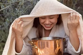 4 lợi ích của xông hơi mặt