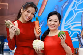 Mẹ chồng Phương Trinh Jolie có tính cách đặc biệt sao?