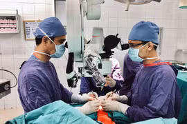 “Thông luồng” trang thiết bị, vật tư y tế vào bệnh viện