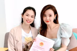 Hotgirl sinh năm 1989 bán 21 mảnh đất chỉ trong buổi tối