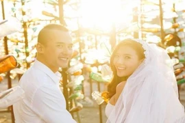 Lương Thế Thành kỷ niệm 8 năm ngày cưới bên Thuý Diễm