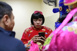 "Anh Hải hỏi có muốn đóng Táo Quân, tôi khóc chạy về khoe mẹ"