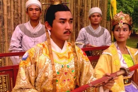 Vì sao vua Lý Huệ Tông bị điên khi nương nhờ nhà Trần?