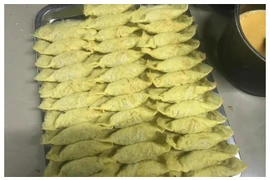 Dùng trứng gà làm thứ này bán đắt như tôm tươi