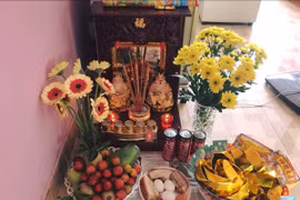 Bàn thờ Thần Tài có thứ này, gia chủ cầu được ước thấy