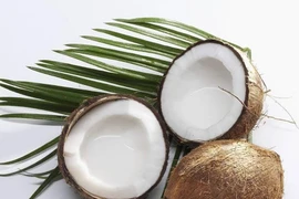 Nước dừa giàu dinh dưỡng nhưng một số người không nên uống