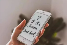 5 điều quan trọng cần làm nếu người yêu cũ bất chợt nhắn tin 