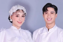 Lâm Khánh Chi lên tiếng chuyện hẹn hò với hot boy kém 17 tuổi