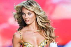 Đường tình ngang trái của các siêu mẫu nội y