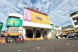 Chợ gần 200 năm hình con tàu ở Bình Dương sắp được tu sửa