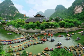 Doanh nghiệp du lịch cả nước hưởng ứng giảm thiểu rác thải nhựa