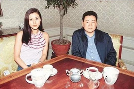 Hai lần mang tiếng là "tiểu tam" của Hoa hậu đẹp nhất Hồng Kông