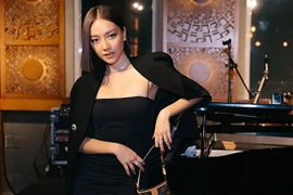 Phong cách quyến rũ của "ác nữ màn ảnh" Băng Di