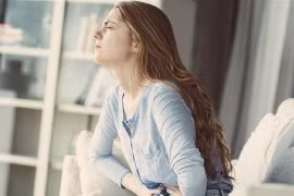 Thời gian nào trong ngày là 'thời kỳ vàng để bồi bổ dạ dày'? 