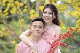 Chân dung bà xã mới cưới của tiền đạo Bùi Vĩ Hào