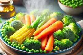 Rau luộc hay xào bổ dưỡng hơn?