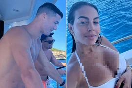Georgina khoe dáng cực hot sau sinh trên du thuyền 5,5 triệu bảng