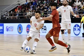 Tuyển Iran "đòi nợ" Nhật sòng phẳng