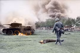 5 lần phe phát xít tấn công vào Mỹ: Như... "muỗi đốt inox"