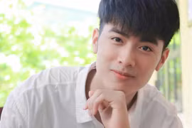 Nam sinh Đại học Mở Hà Nội sở hữu khuôn mặt "cực phẩm"