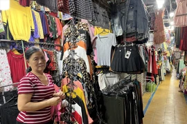 Đìu hiu chợ truyền thống