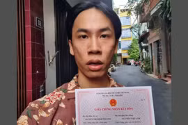 "Ông giáo" 1977 Vlog chính thức lên xe hoa trở thành "chồng người ta"