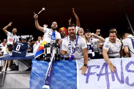 Barca bị chế nhạo ở Siêu cúp Châu Âu