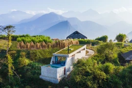 Thăm “ngôi nhà trên mây” giữa núi rừng Tây Bắc