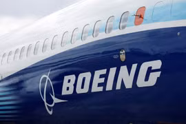 Boeing bán vũ khí trái phép
