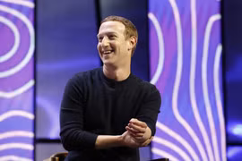 Tài sản của ông chủ Facebook tăng thêm 10 tỷ USD