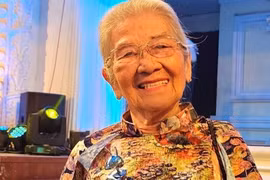 NSƯT Phi Điểu giành giải Nữ diễn viên chính xuất sắc ở tuổi 91