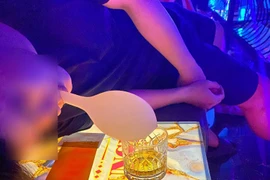 Bóng cười từ công khai trên mạng tới hiện thực tại Lounge