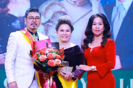 Sở VHTT Quảng Ninh xác minh vụ "nhà thơ thế giới" Tống Thu Ngân