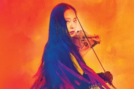 Violon Trịnh Minh Hiền ra MV "Đất nước trọn niềm vui" mừng 30/4