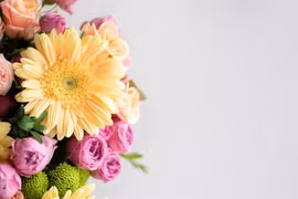 Sinh 5 ngày Âm này, nghị lực hơn người, kiếm tiền tỷ từ con số 0