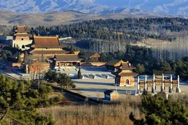 Nhà Thanh đã suy vong, tại sao vẫn còn người canh giữ lăng mộ?