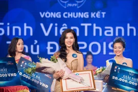 3 hoa khôi Hà Nội thế hệ mới tài năng, xinh đẹp hút hồn