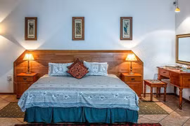 Đầu giường kiểu này gia đình không ốm đau cũng hoạn nạn