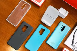 Bộ quà tặng OnePlus 8 Pro 5G trị giá 5 triệu có gì?
