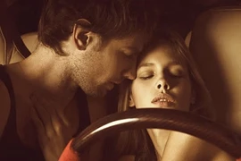 Tôi đã phản bội chồng vì nhu cầu thể xác ích kỷ