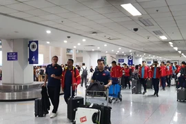 Tuyển Việt Nam được "tiếp lửa" khi đặt chân tới Philippines