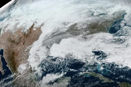 Lý giải về hiện tượng 'lốc xoáy bom' càn quét nước Mỹ