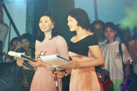 Mỹ nhân hơn 10 năm dẫn Thời sự giờ vàng