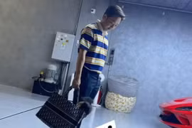 Ảnh “bao ngầu” của con gái Cường Đô La trong biệt thự triệu đô