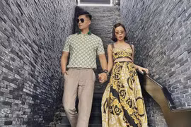 Lộ clip 24 giây của Lệ Quyên và Lâm Bảo Châu ở trời Tây